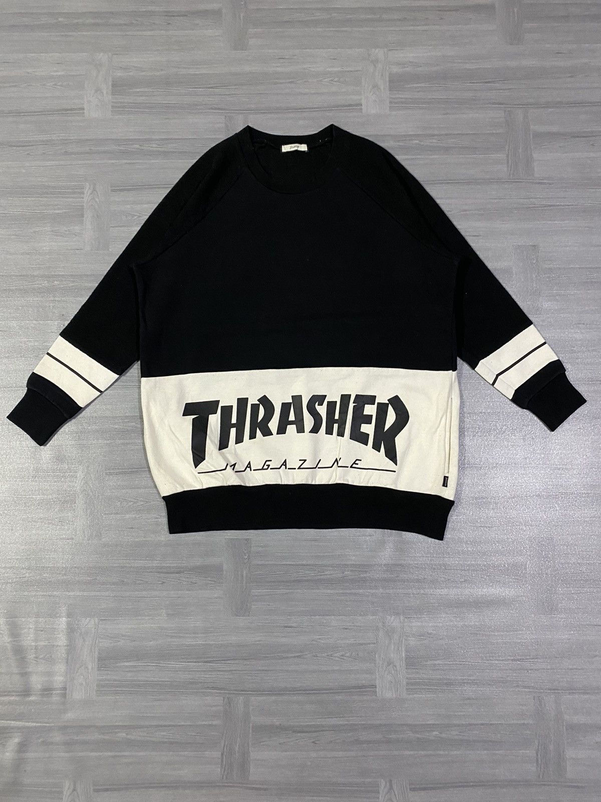 Thrasher Jouetie X Thrasher Sweatshirt Size US L / EU 52-54 / 3 - 1 Thumbnail