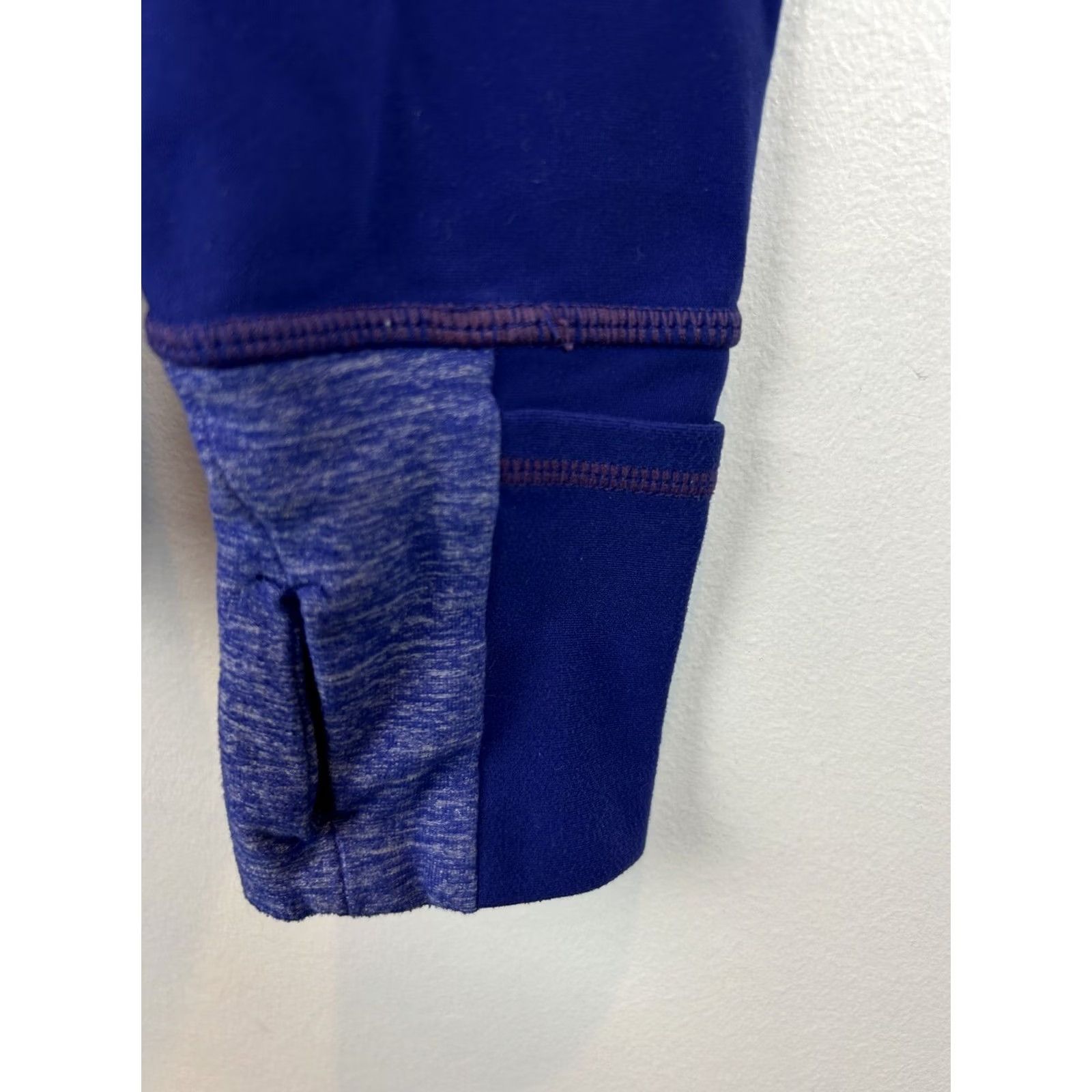 Lululemon Lululemon Purple Womens 6 Shirt Pullover Activewear Athleisure Run Distance Size M / US 6-8 / IT 42-44 - 5 Thumbnail