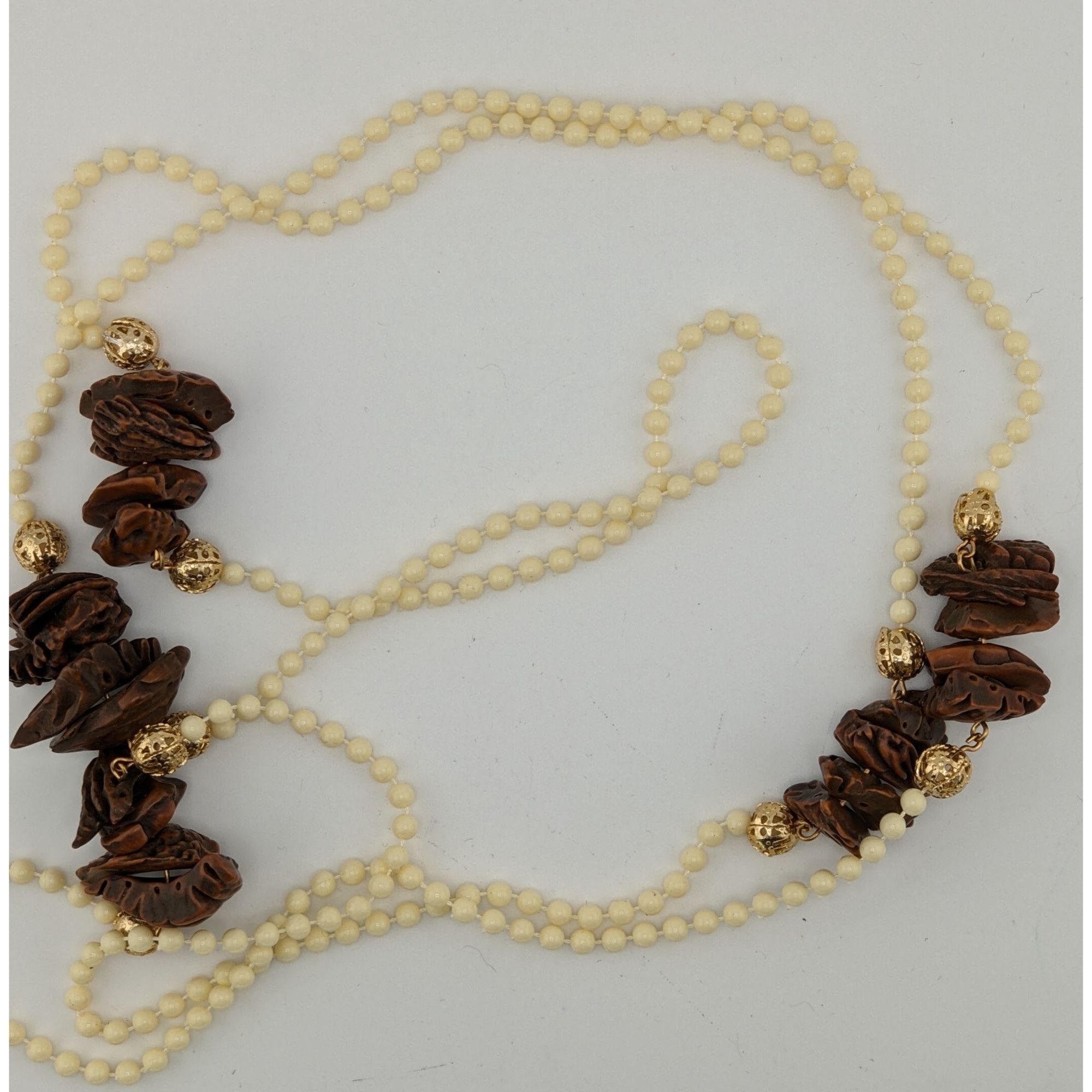 Other Vintage Cream Beaded Necklace With Faux Walnut Beaded And Go Size ONE SIZE - 6 Thumbnail