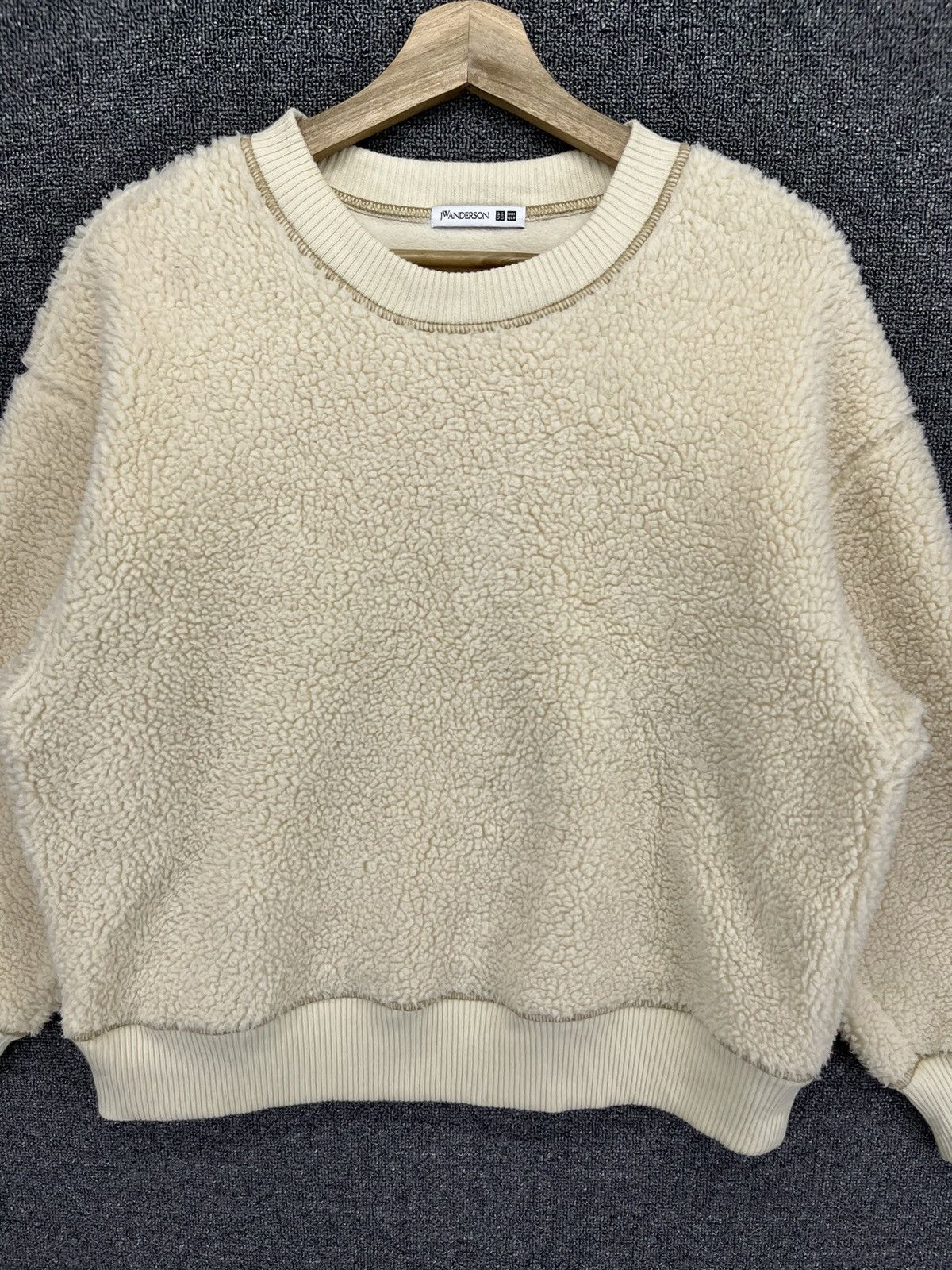 JW Anderson × Uniqlo J.W.Anderson x Uniqlo Fleece Luxury Sweatshirt Size M / US 6-8 / IT 42-44 - 2 Thumbnail