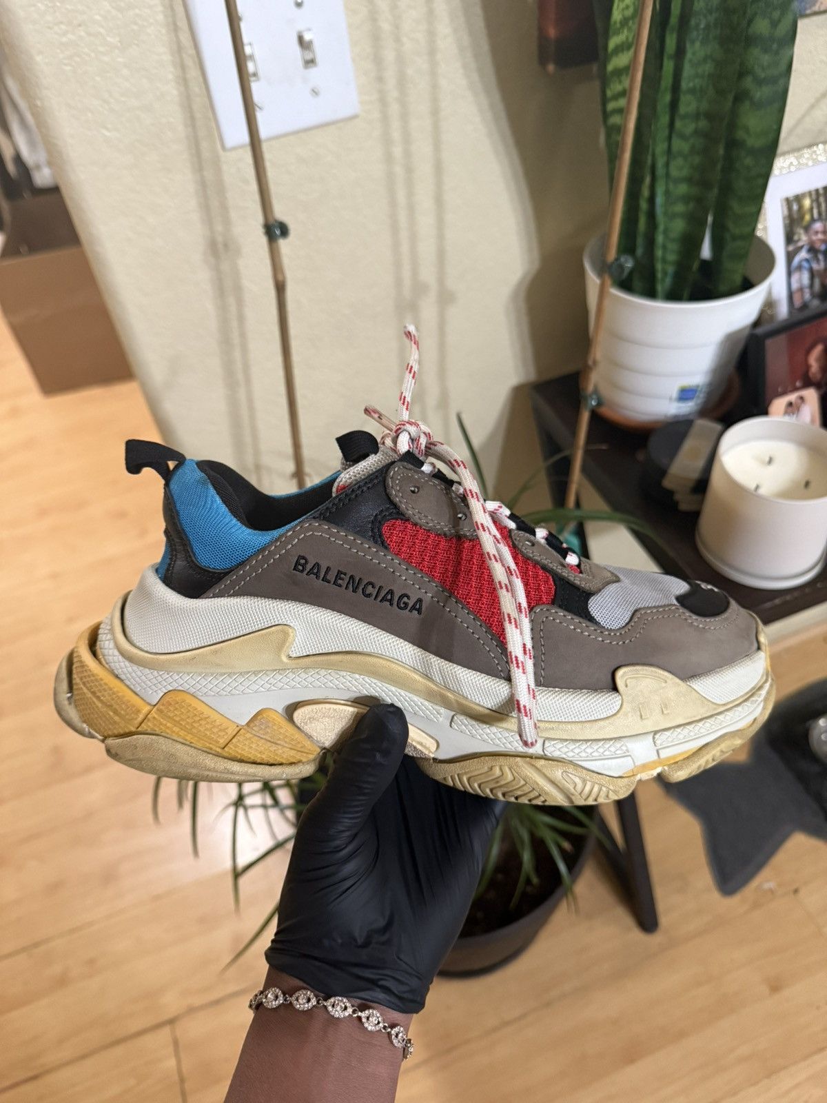 Balenciaga 2018 Balenciaga triple s grey red blue Size US 6.5 / EU 39-40 - 7 Thumbnail
