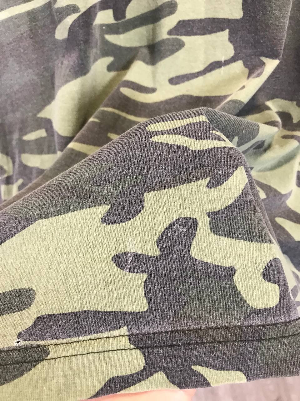 Vintage Tribal USA streetwear camo center logo tee Size US S / EU 44-46 / 1 - 7 Thumbnail