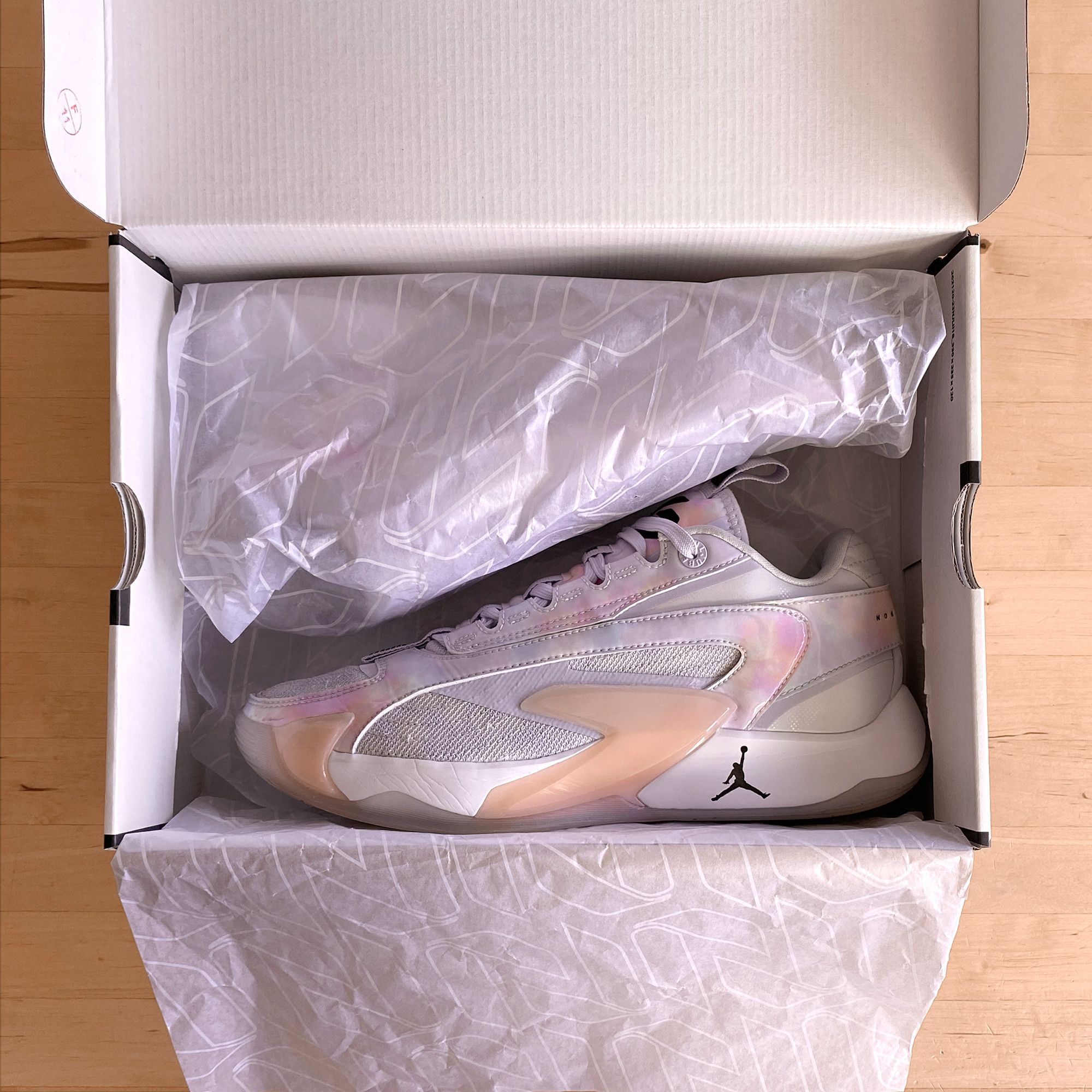 Jordan Brand Jordan Luka 2 Nebula US 9M Size US 9 / EU 42 - 8 Thumbnail
