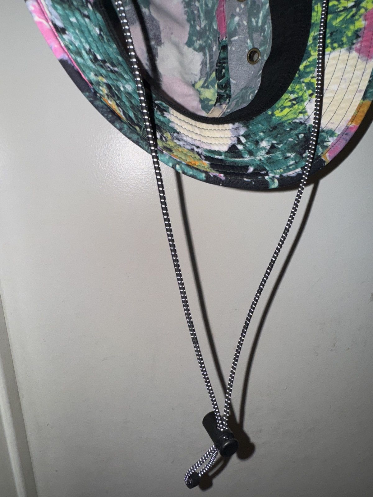 Supreme × The North Face Supreme TheNorthFace Flowers Bucket Hat Size ONE SIZE - 8 Thumbnail