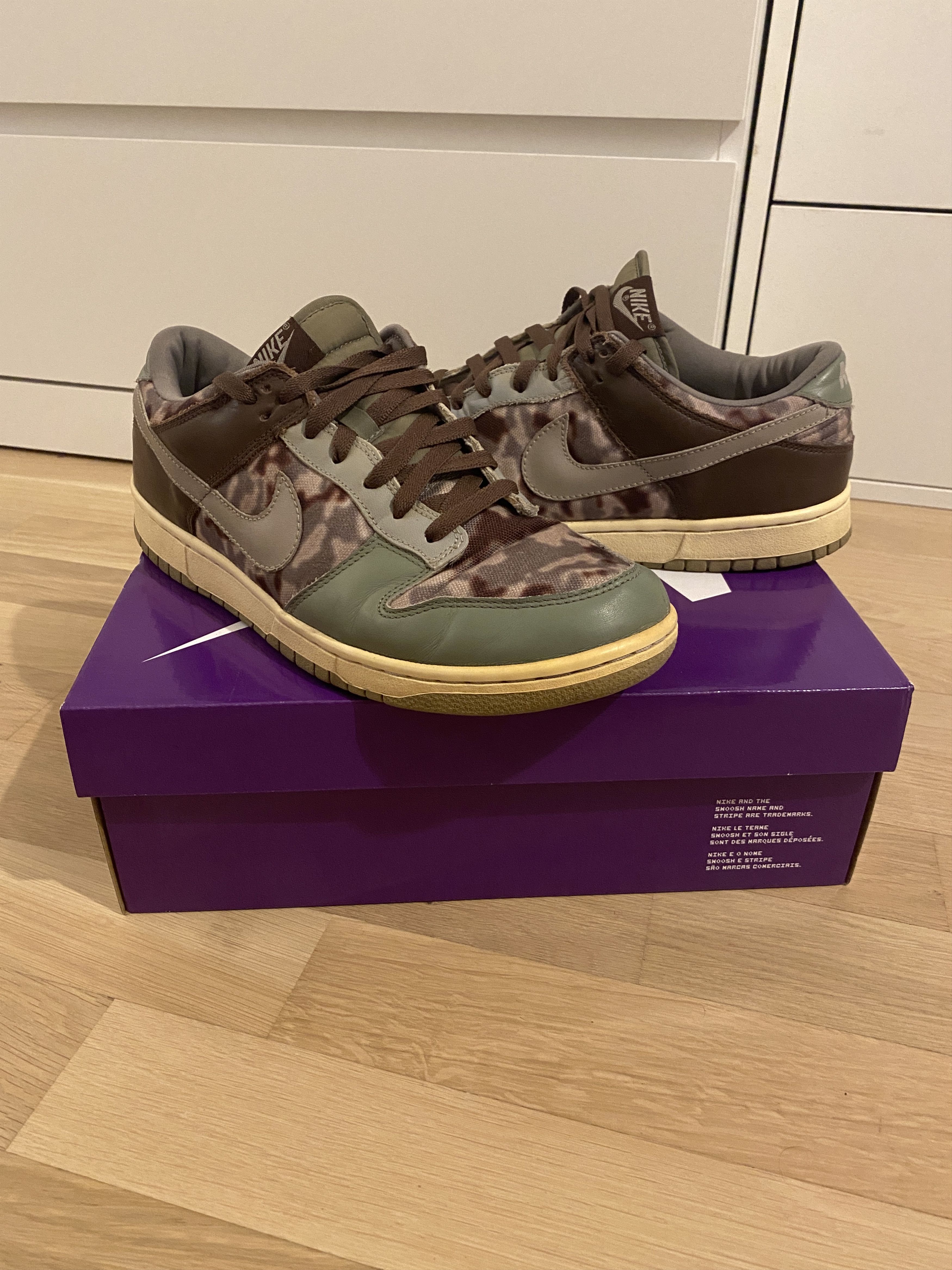 Nike 2003 Nike Dunk Low Vintage - Camo Green Olive Size US 11.5 / EU 44-45 - 1 Thumbnail