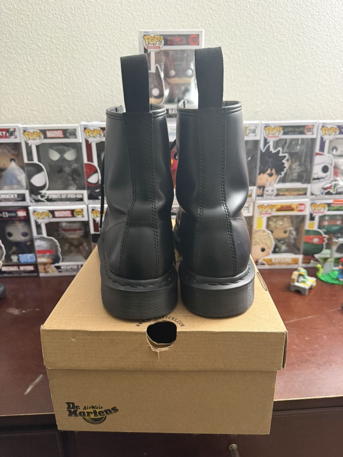 Dr. Martens Dr. Martens 1460 Mono Size US 12 / EU 45 - 3 Thumbnail