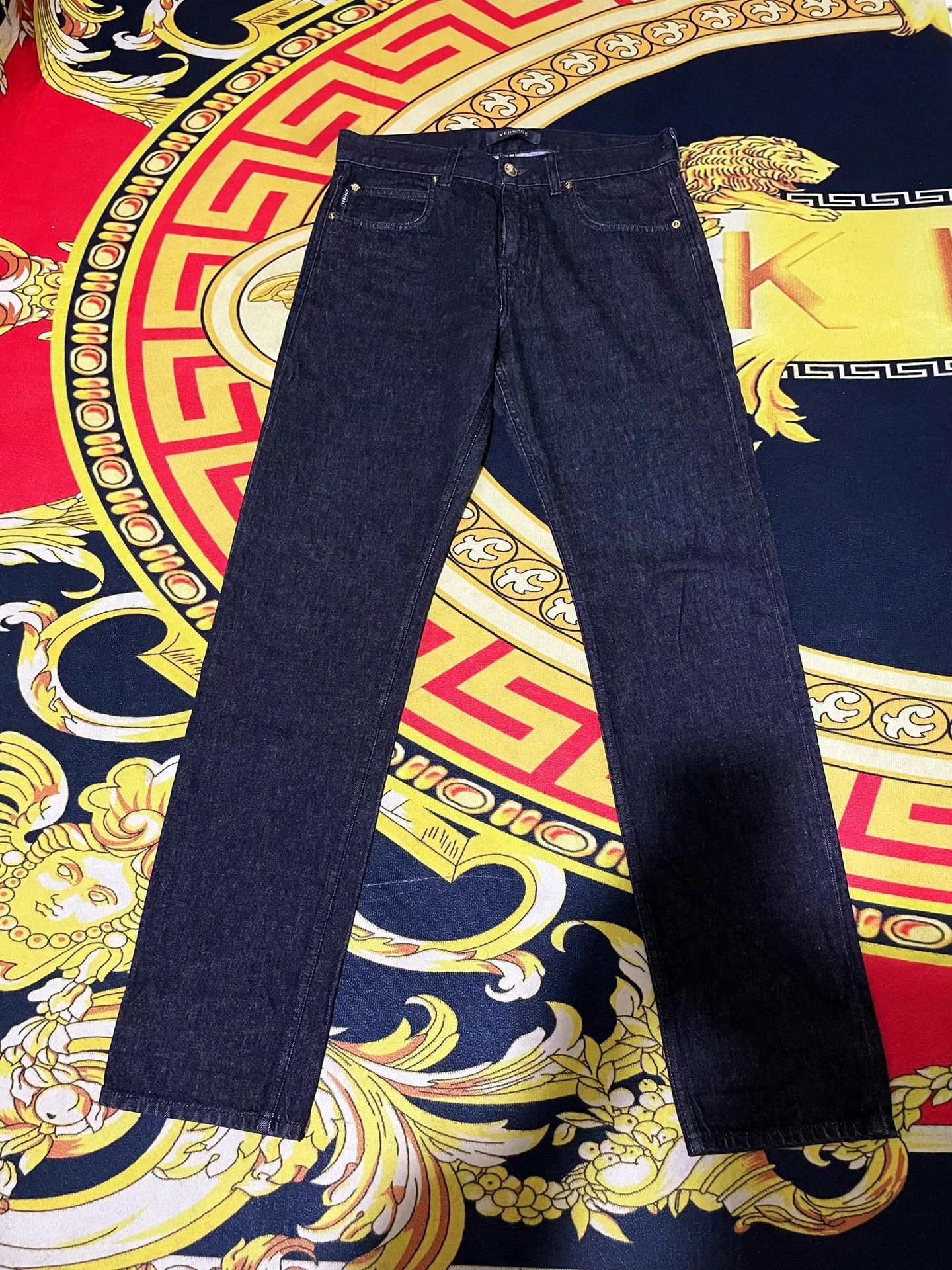 Versace Versace Main Line Runway Washed Jeans Men's 31 Size US 31 - 1 Thumbnail