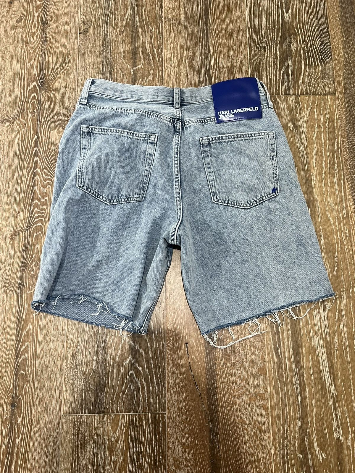 Karl Lagerfeld Karl Lagerfeld denim shorts Size US 32 / EU 48 - 2 Thumbnail