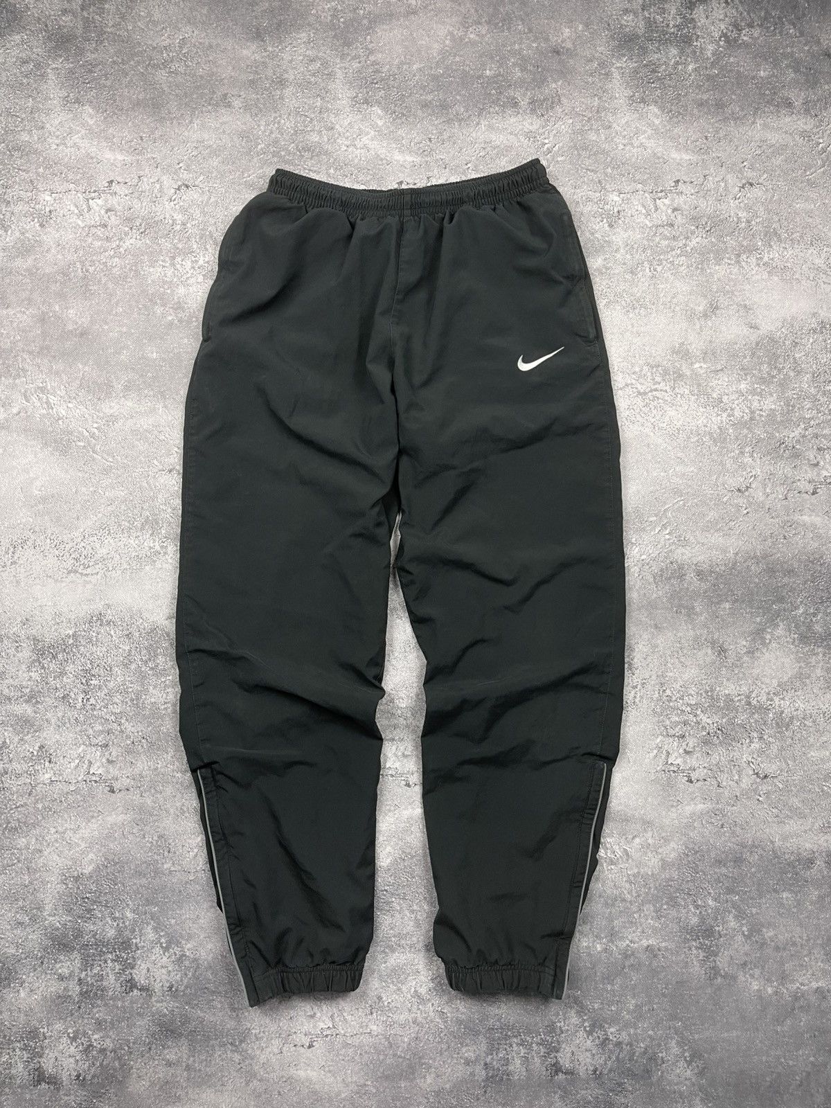 Nike Vintage Y2K Nike Drill Nylon Track Pants Joggers Sweatpants Size US 32 / EU 48 - 1 Thumbnail