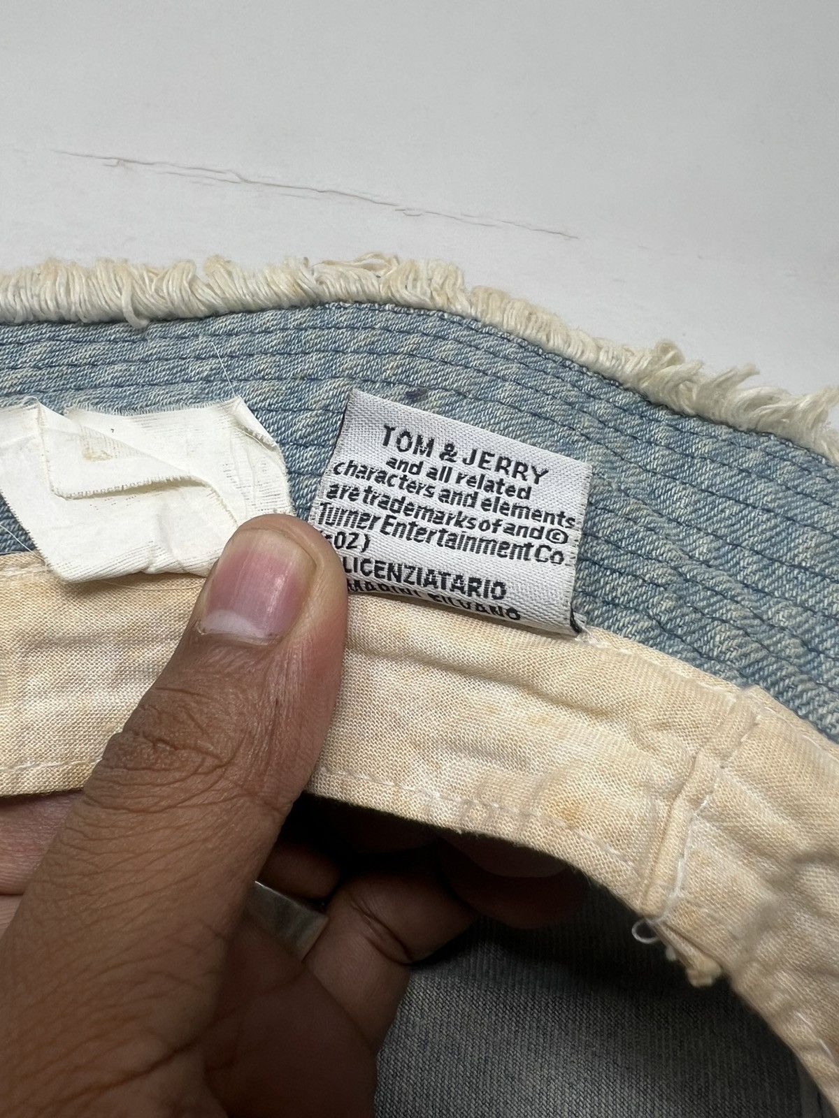 Vintage Tom & Jerry Frayed Distressed Denim Bucket Hat Cap Size ONE SIZE - 11 Thumbnail