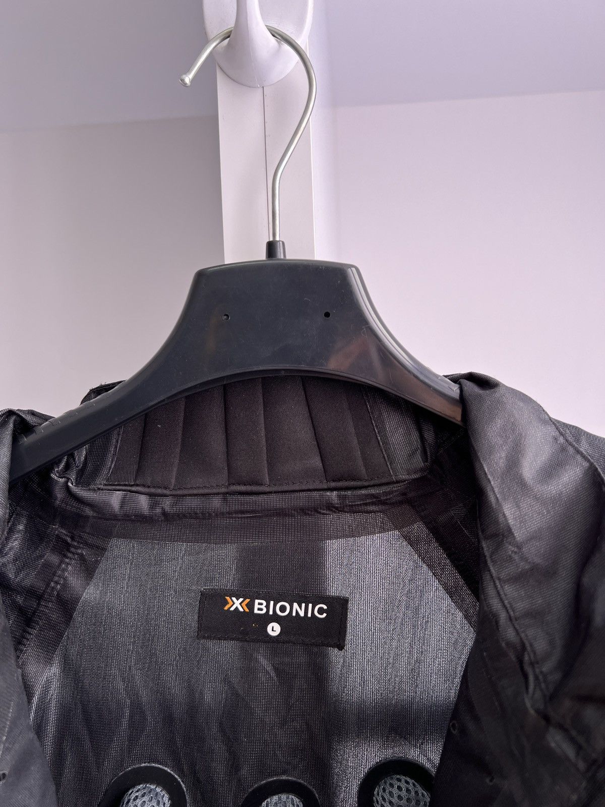 Vintage Vintage X Bionic Travel 3D EVO Black Vest Size US L / EU 52-54 / 3 - 9 Thumbnail