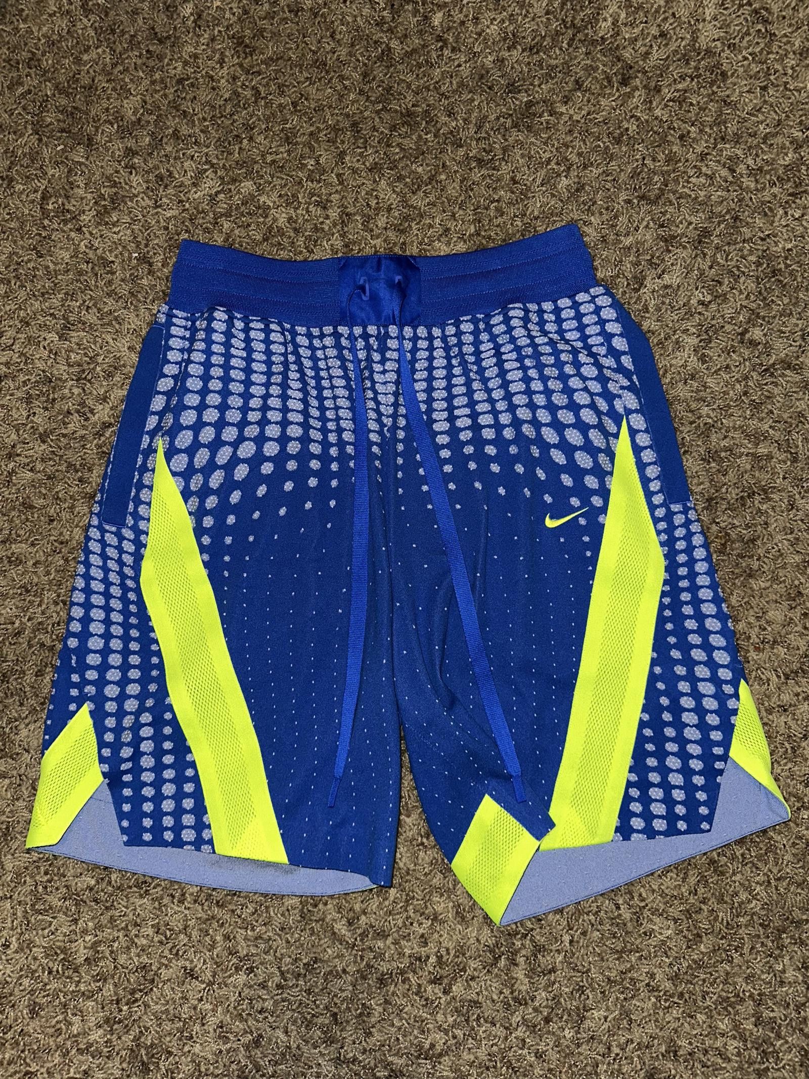 Nike Nike Men's Dri-FIT ADV 20cm (approx.) Basketball Shorts Sample Size US 32 / EU 48 - 1 Thumbnail