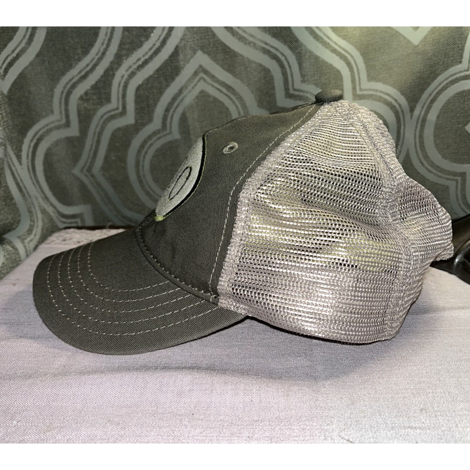 Vintage VINTAGE Lipari Trucker Hat Adult Adjustable Gray USA Outdoor Casual Mens Size ONE SIZE - 2 Thumbnail