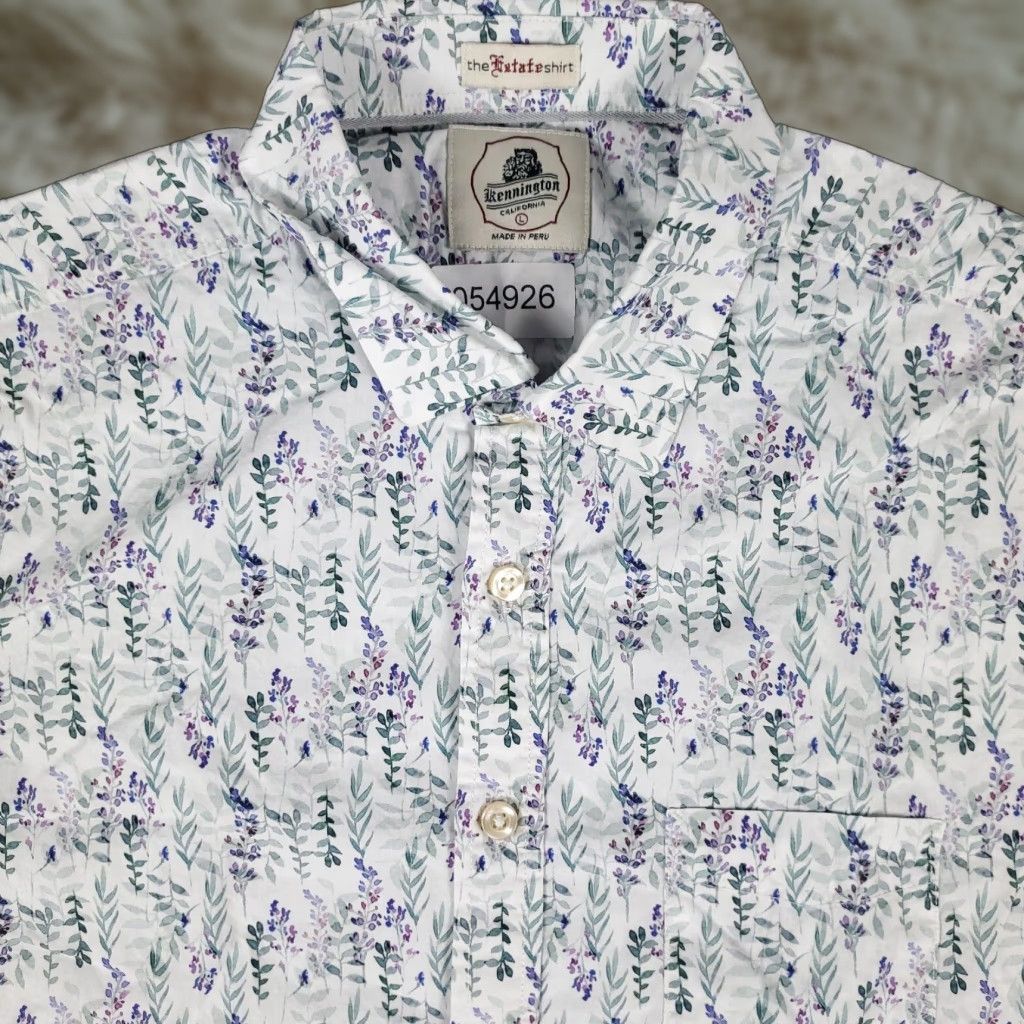 Vintage KENNINGTON Shirt Mens Large White Green Floral Button-Up Short Sleeve Casual Modern Preppy All Seasons Size US L / EU 52-54 / 3 - 1 Thumbnail