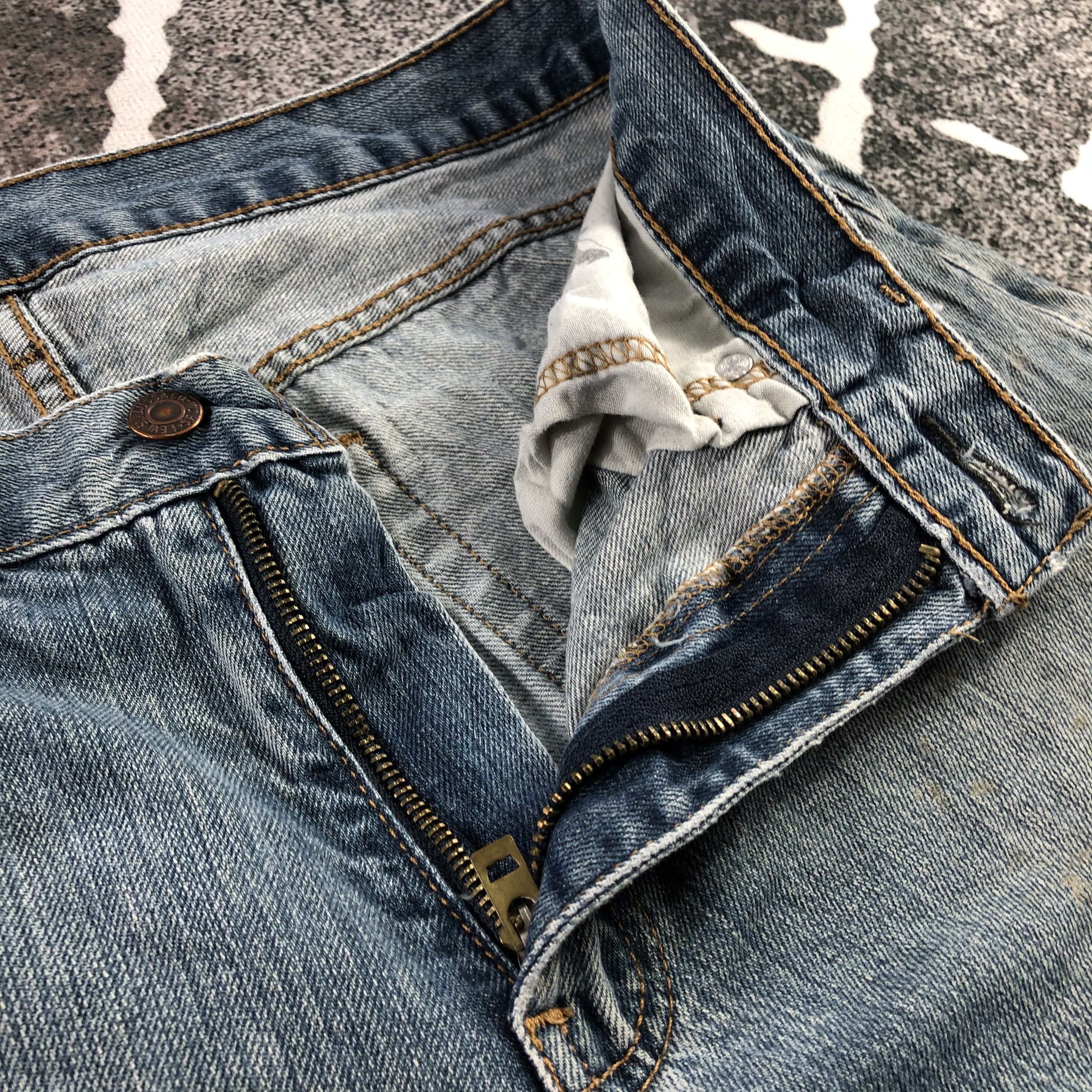 Levi's Vintage Levi's 559 Jeans Blue Wash Denim KJ1423 Size US 31 - 9 Thumbnail