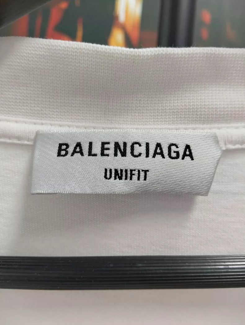 Balenciaga Balenciaga T-shirt Size US M / EU 48-50 / 2 - 6 Thumbnail