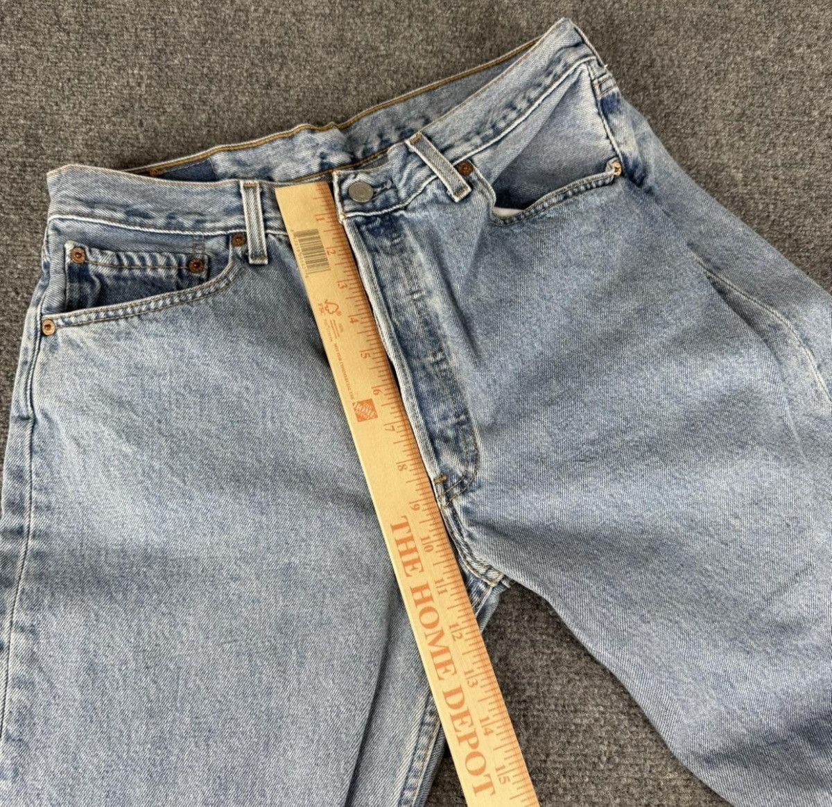Levi's Vintage Clothing Vintage Levi’s 501 Light Wash Button Fly Jeans Size US 30 / EU 46 - 5 Thumbnail