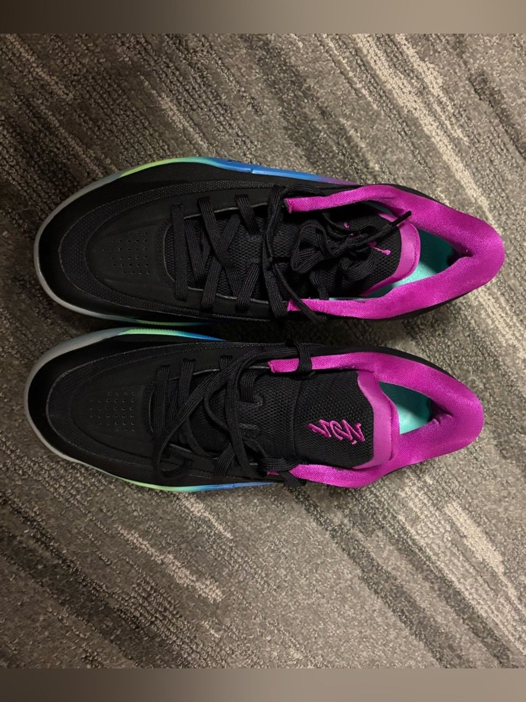 Jordan Brand Jordan Zion Black Athletic Shoes with Pink Collar and Teal L Size US 11 / EU 44 - 3 Thumbnail