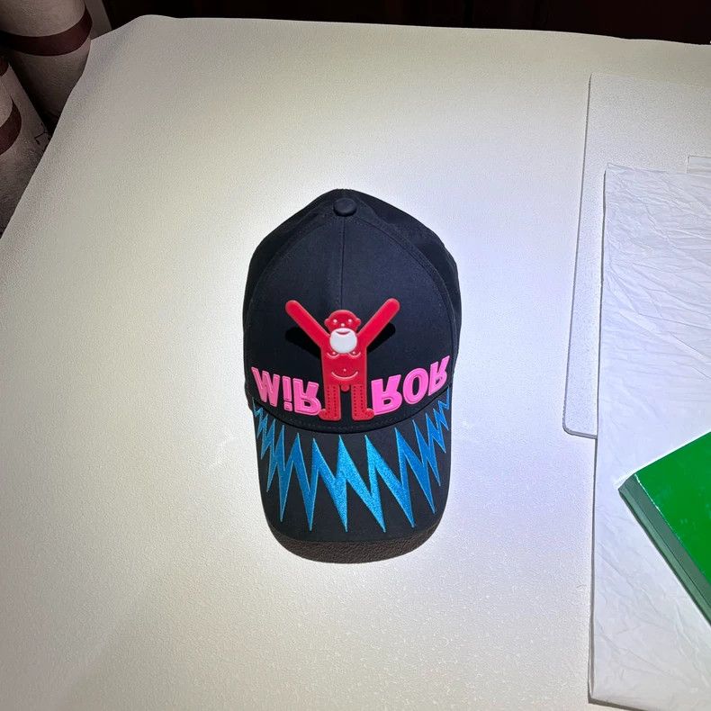 Walter Van Beirendonck walter van beirendonck Doll letter embroidery hat black ha Size ONE SIZE - 2 Thumbnail
