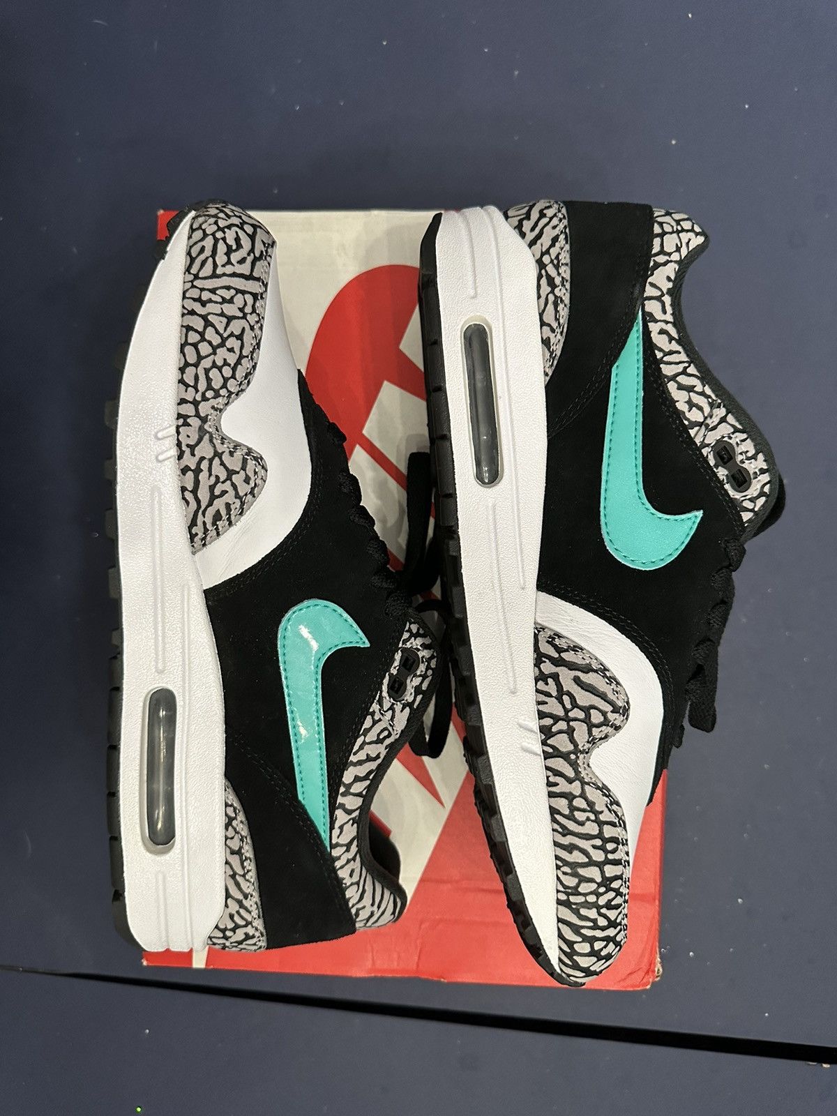 Nike Atmos x Air Max 1 Size US 9 / EU 42 - 2 Thumbnail