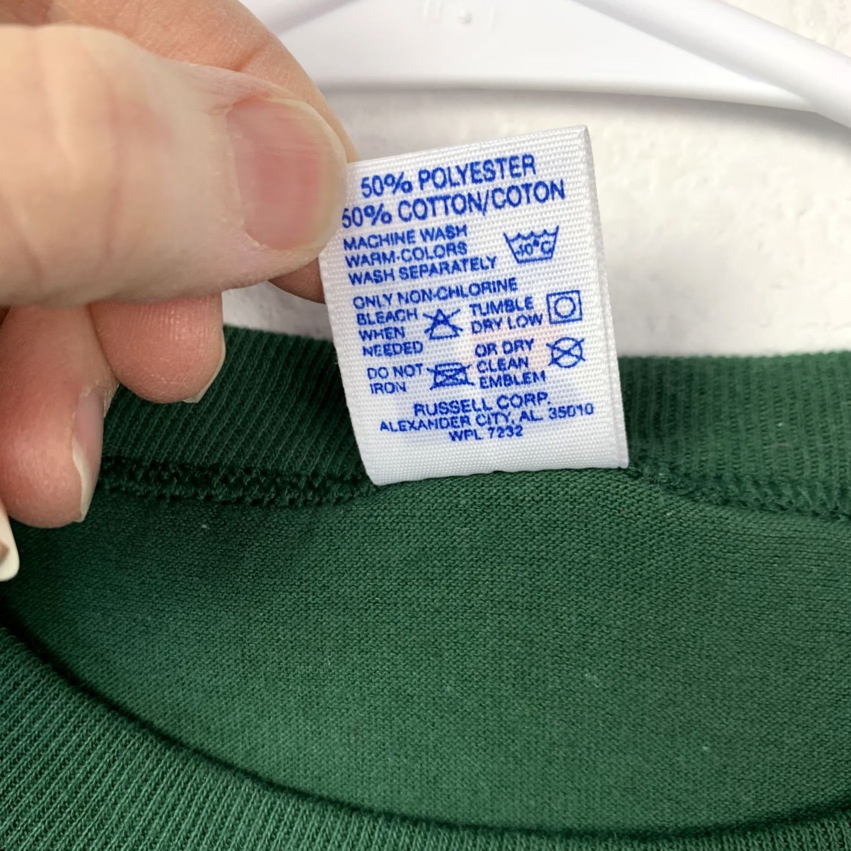 Russell Athletic VINTAGE Russell Athletic Men XL Green Short Sleeve Crew Neck T-Shirt USA Size US XL / EU 56 / 4 - 5 Thumbnail