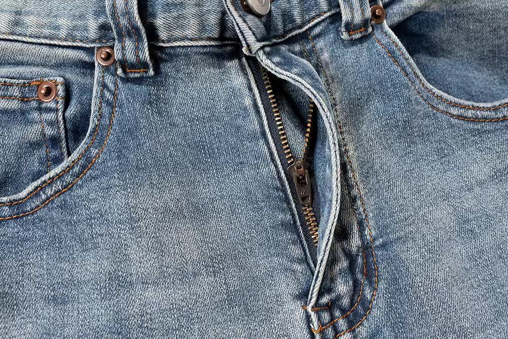 Jean Y2K washed blue baggy jeans Size US 35 - 5 Thumbnail