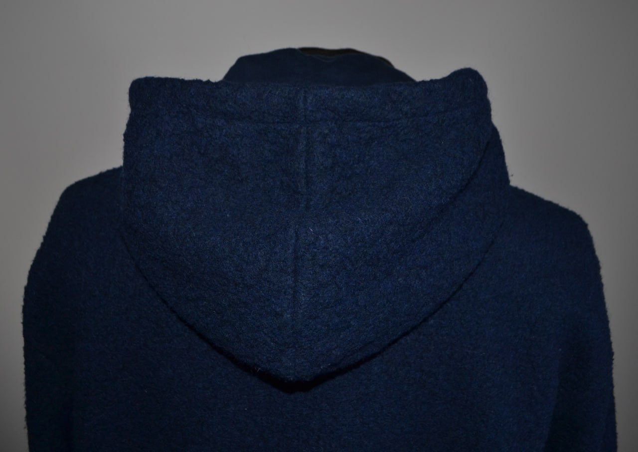 Universal Works Rare Universal Works Hoodie Teddy Blue size L Size US L / EU 52-54 / 3 - 8 Thumbnail