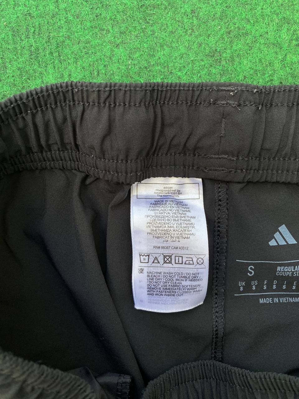 Adidas training pants/tracksuits Adidas x Real Madrid 24/25 men's S Size US 30 / EU 46 - 9 Thumbnail