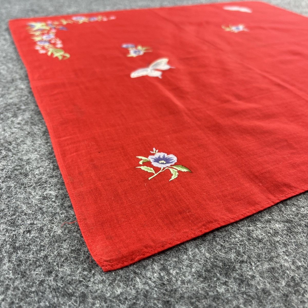 Hanae Mori × Japanese Brand Hanae Mori Bandana / Handkerchief / Neckerchief B378 Size ONE SIZE - 5 Thumbnail