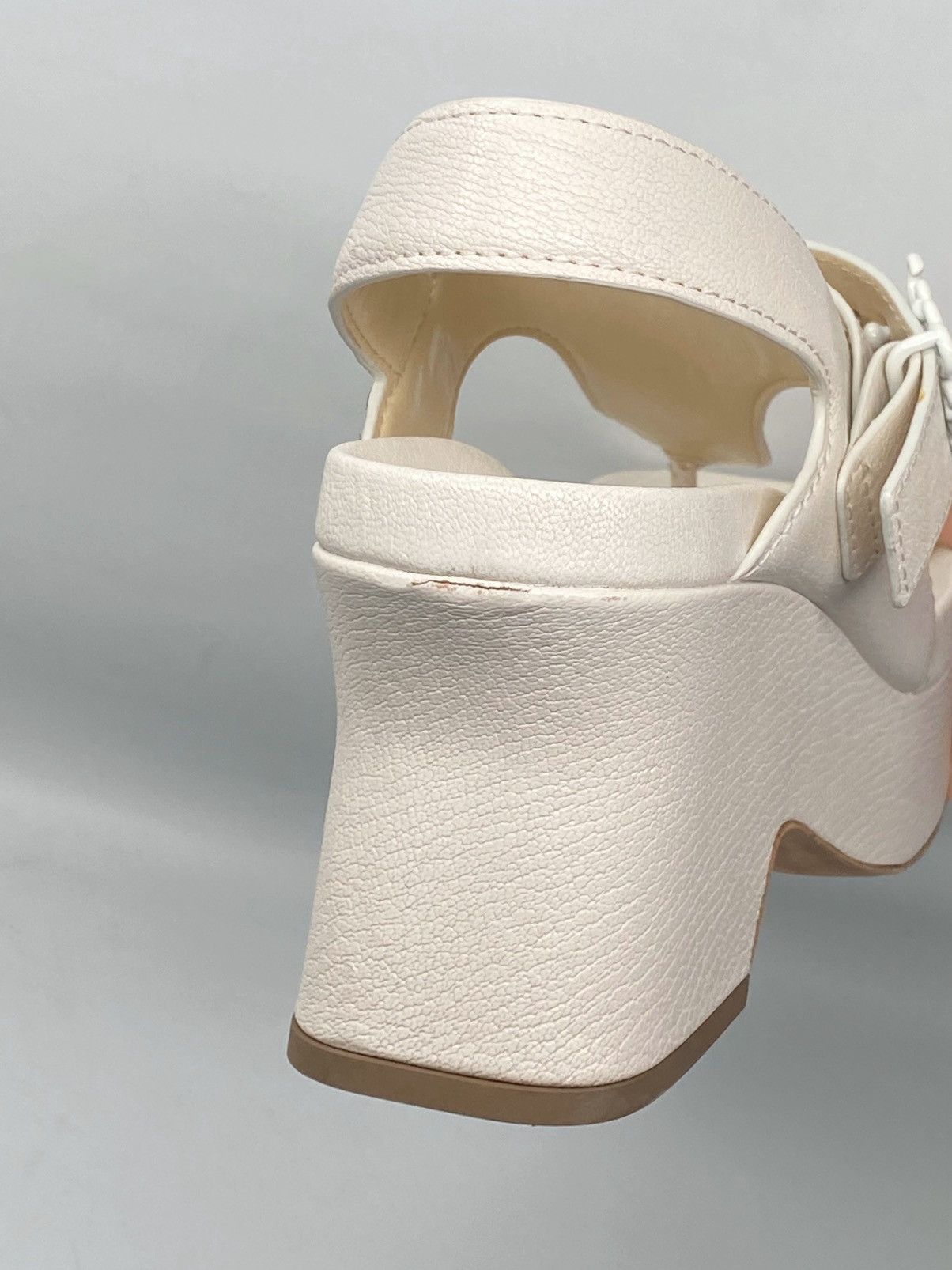 Loewe Loewe Ease leather platform thong sandals size 38 Size US 8 / IT 38 - 11 Thumbnail