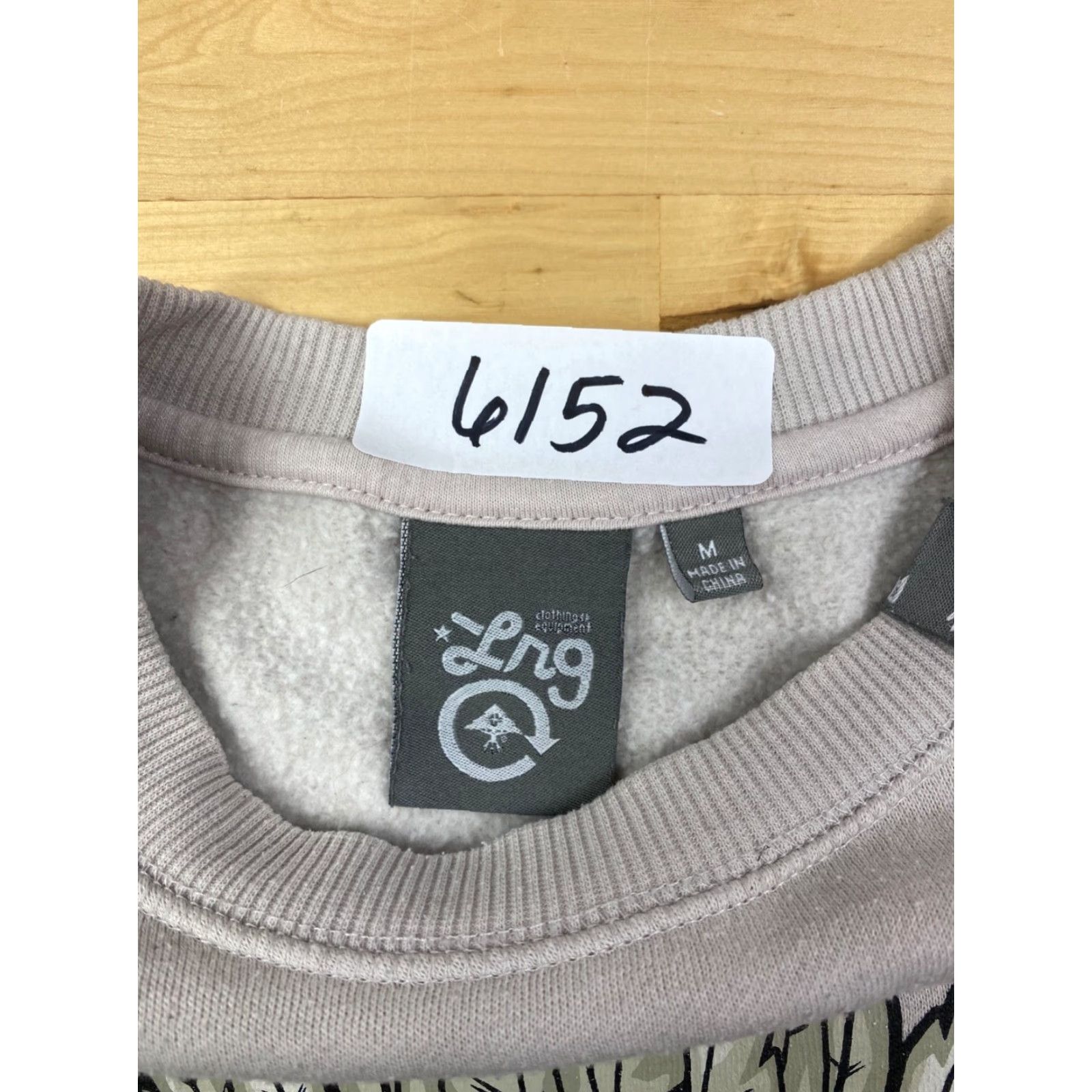 Vintage LRG Chief Panda Sweatshirt M Gray Crew Neck Pullover Sweatshirt Men Size US M / EU 48-50 / 2 - 4 Thumbnail