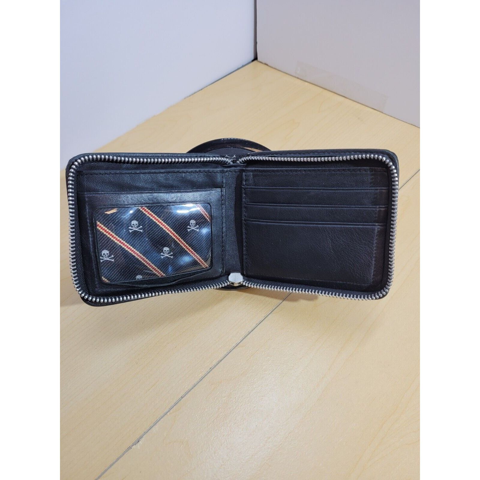 & Other Stories Skull & Crossbones Wallet with Zipper Blue and Red Stripe Size ONE SIZE - 2 Thumbnail
