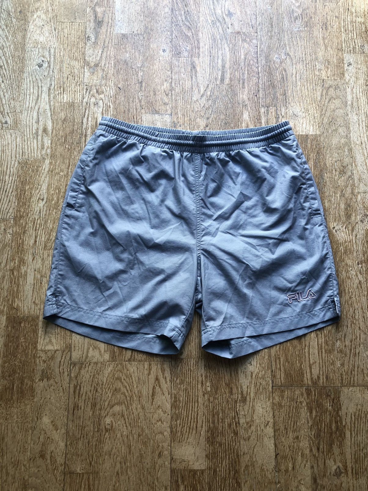 Fila VINTAGE FILA SPORT RUNNING SHORTS Size US 36 / EU 52 - 1 Thumbnail