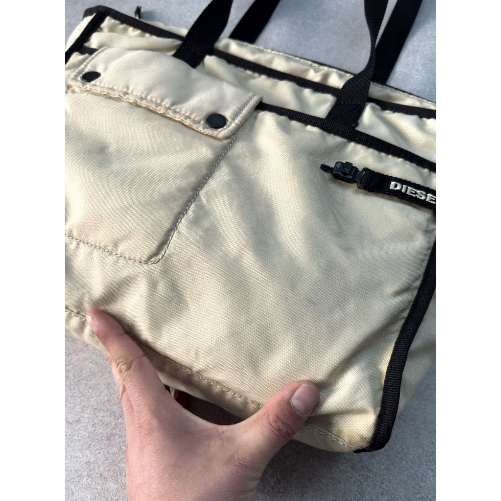 Diesel VINTAGE Diesel Y2K Nylon Big Logo Reversible Tote Woman Bags Small Beige/Black Diesel Brand 90s City Designer Handbag Womens Size ONE SIZE - 7 Thumbnail