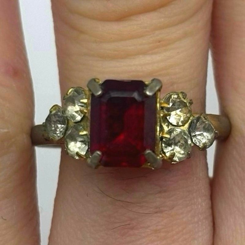 Other Gold & Red Crystal Ring Size ONE SIZE - 2 Thumbnail