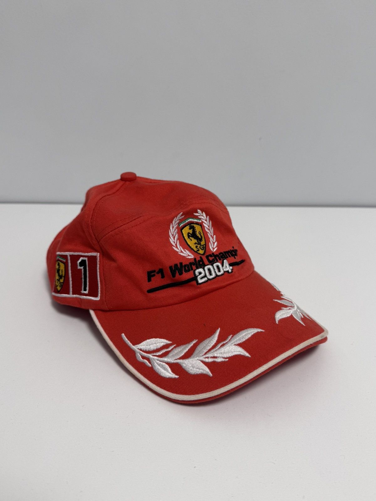 Vintage Ferrari Cap 2004 F1 Vintage Size ONE SIZE - 1 Thumbnail