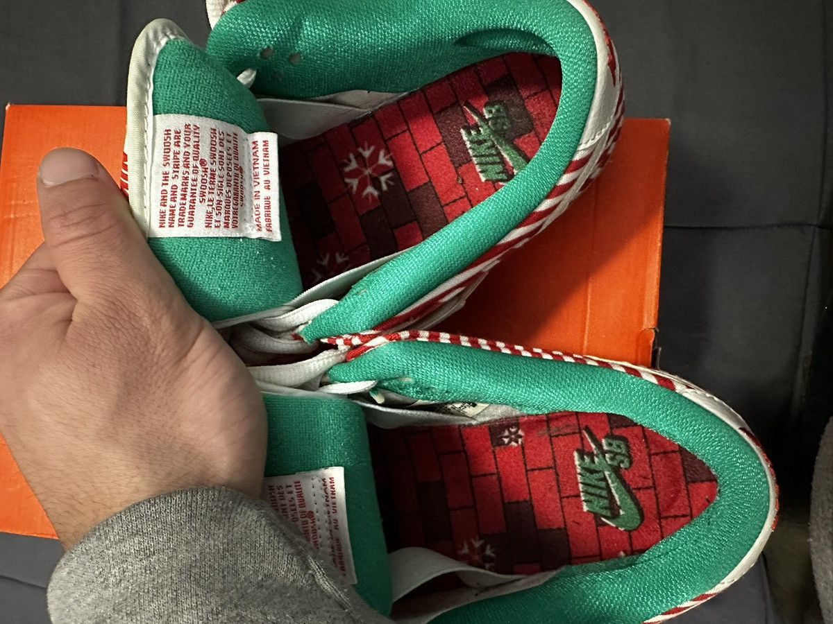 Nike SB Nike sb dunk low candy cane Size US 9 / EU 42 - 7 Thumbnail