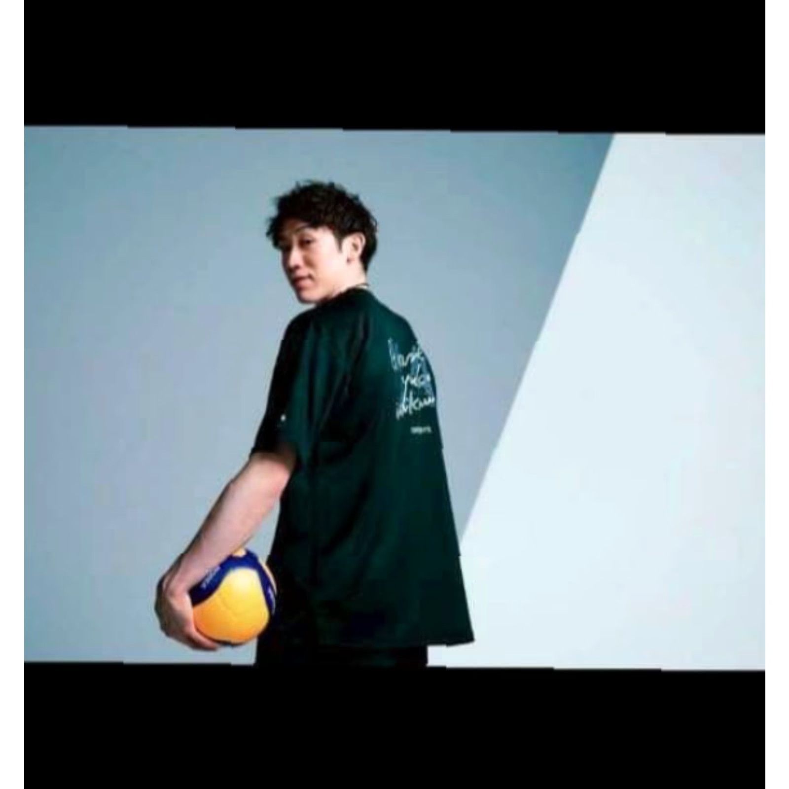 Vintage Descente Yuki Ishikawa's original T-shirt Grazia Limited Volleyball L Black Mens Short Sleeve Polyester Graphic Print Sports Quick Dry Shirt Size US L / EU 52-54 / 3 - 3 Thumbnail