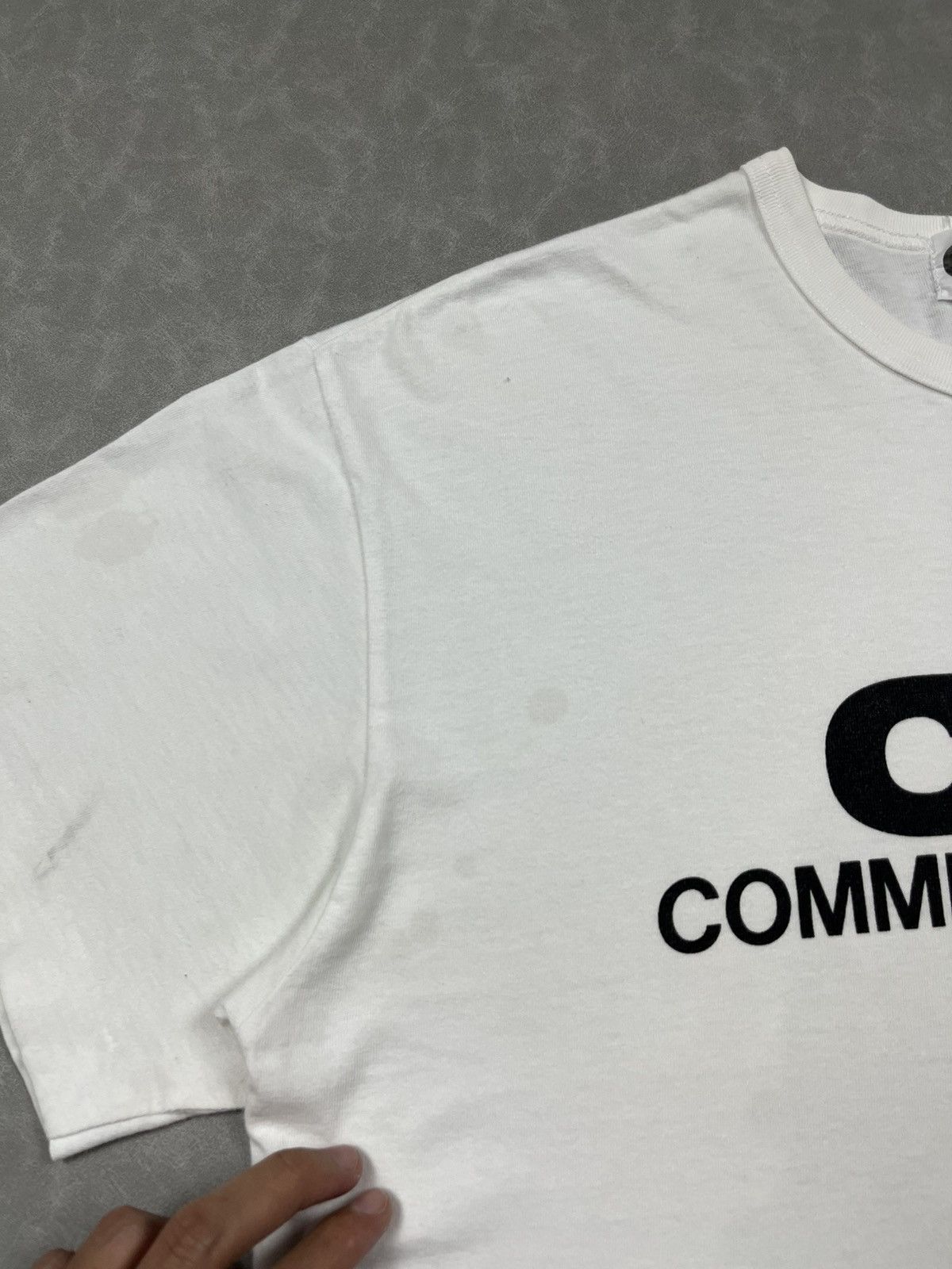 Comme des Garcons Comme Des Garcons big logo tee Size US L / EU 52-54 / 3 - 7 Thumbnail