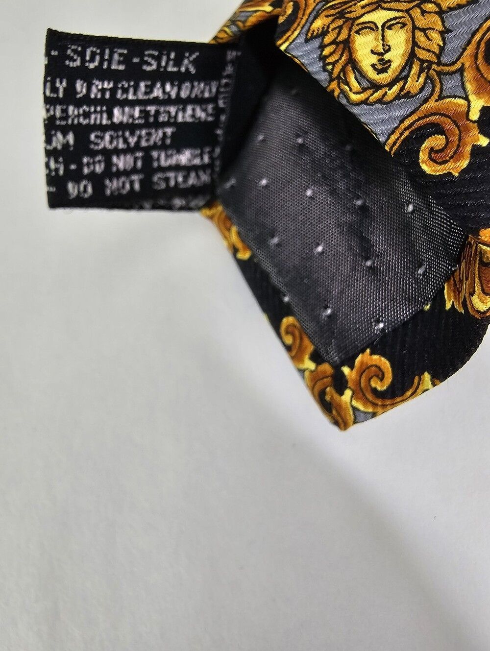 Versace Vintage Gianni Versace Medusa Baroque Silk Tie Navy Gold Size ONE SIZE - 5 Thumbnail