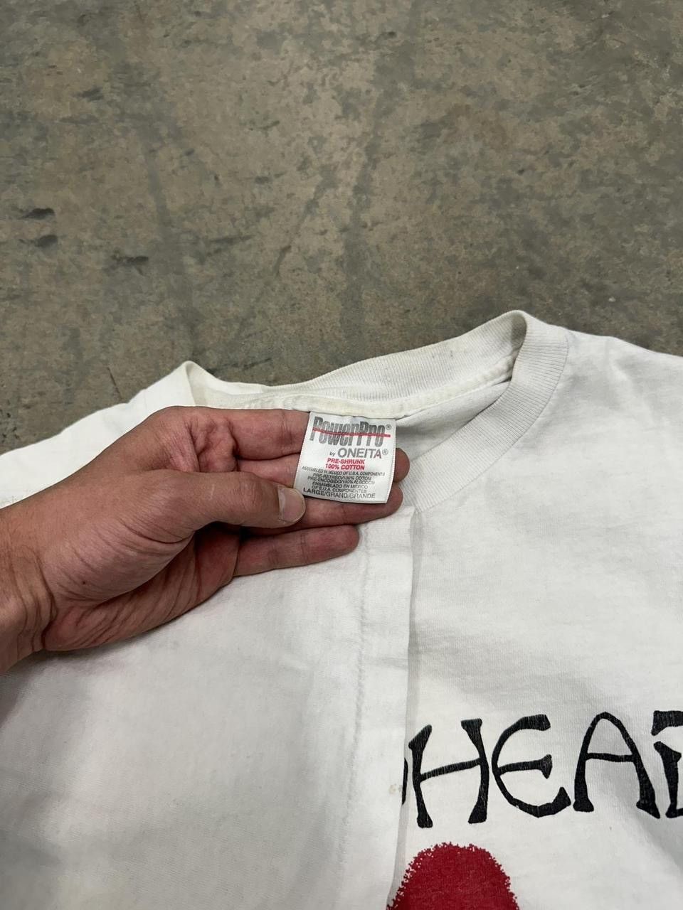 Band Tees Vintage Radiohead OK Computer Tour Parking Lot Tee Size L Size US L / EU 52-54 / 3 - 4 Thumbnail