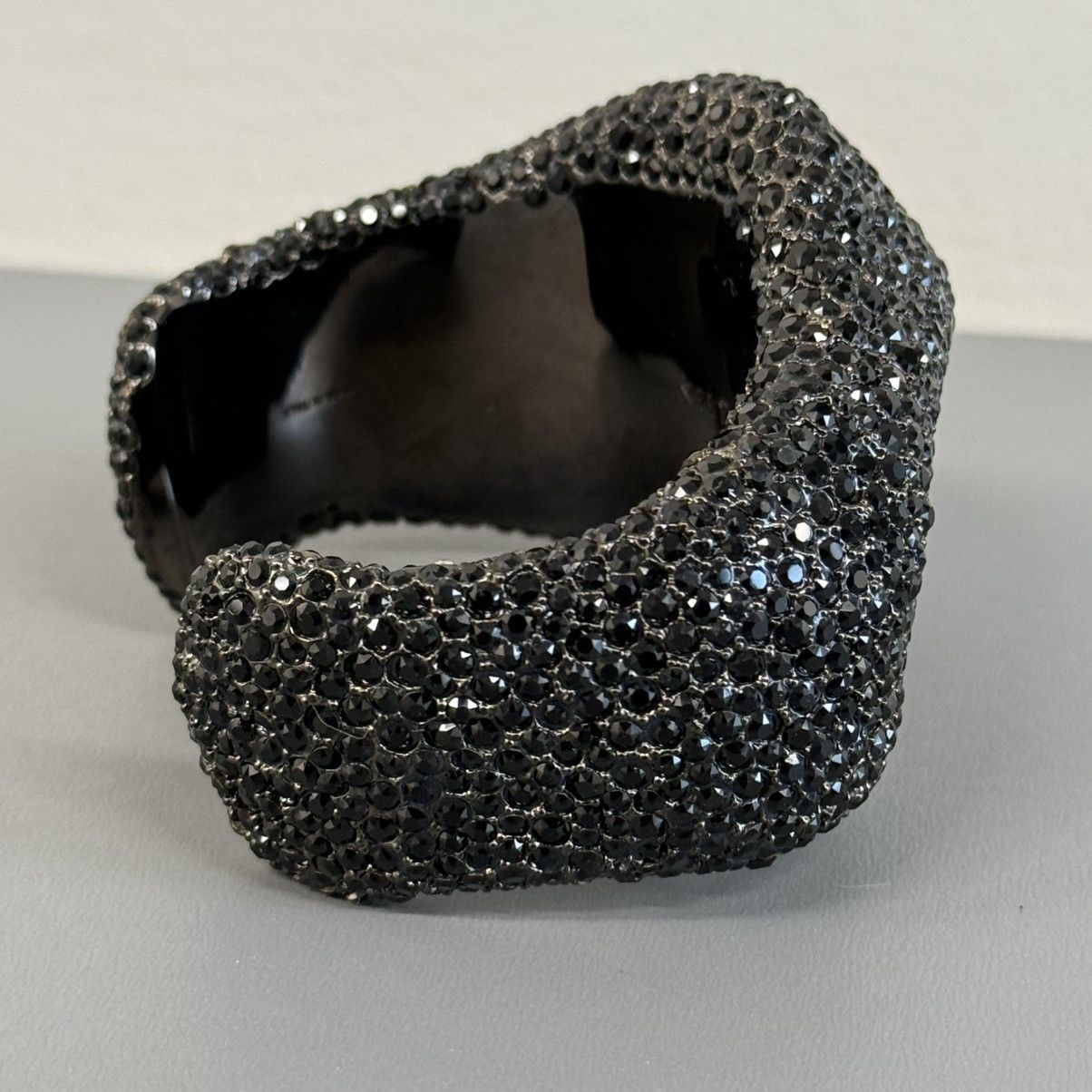 Alexander McQueen Alexander McQueen large pavé crystal cuff Size ONE SIZE - 2 Thumbnail
