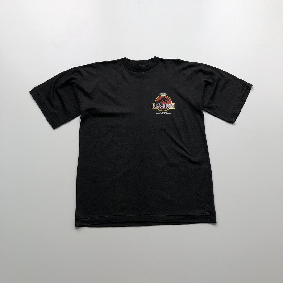 Vintage Jurassic Park 90’s Movie Steven Spielberg Vintage T-Shirt Size US XL / EU 56 / 4 - 1 Thumbnail
