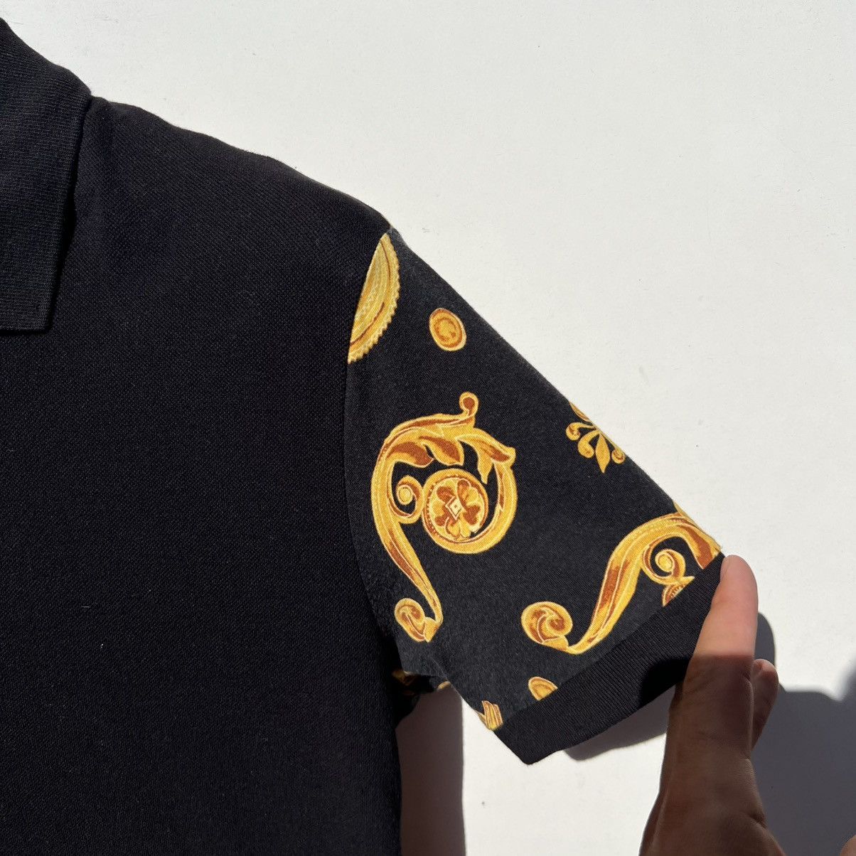 Versace Jeans Couture Versace jeans couture polo Size US M / EU 48-50 / 2 - 3 Thumbnail