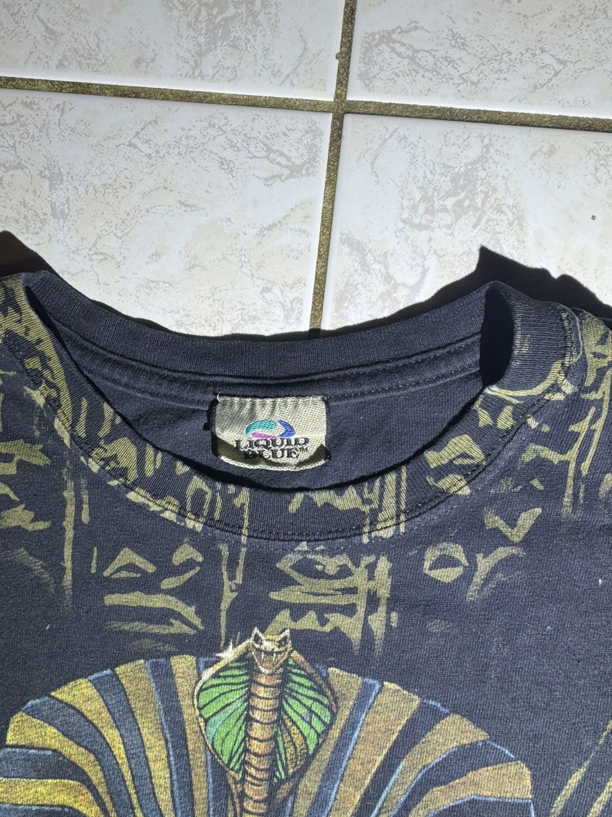 Liquid Blue Vintage 2005 AOP Liquid Blue Egyptian Skull black T-shirt Size US M / EU 48-50 / 2 - 2 Thumbnail