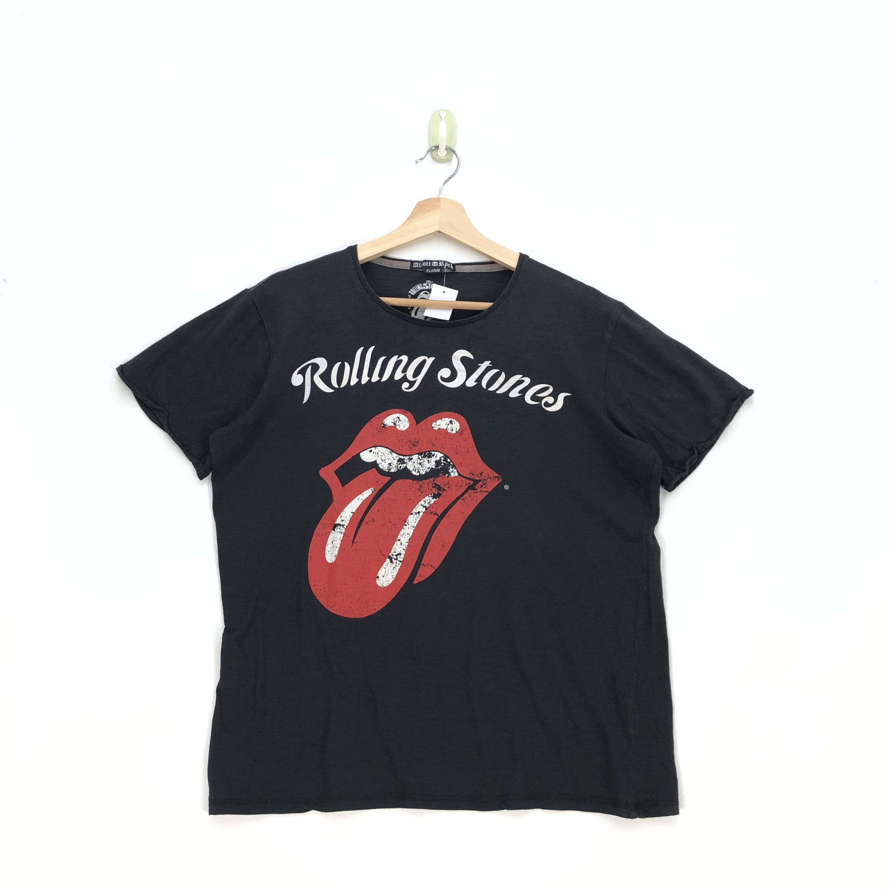 Band Tees × Vintage Vintage Y2k Rolling Stone T Shirt Rock Band Tour Tees Size US M / EU 48-50 / 2 - 1 Thumbnail