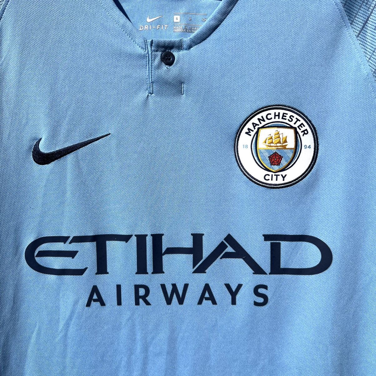 Nike MANCHESTER CITY 2018 2019 FOOTBALL SHIRT SOCCER JERSEY NIKE Size US S / EU 44-46 / 1 - 3 Thumbnail