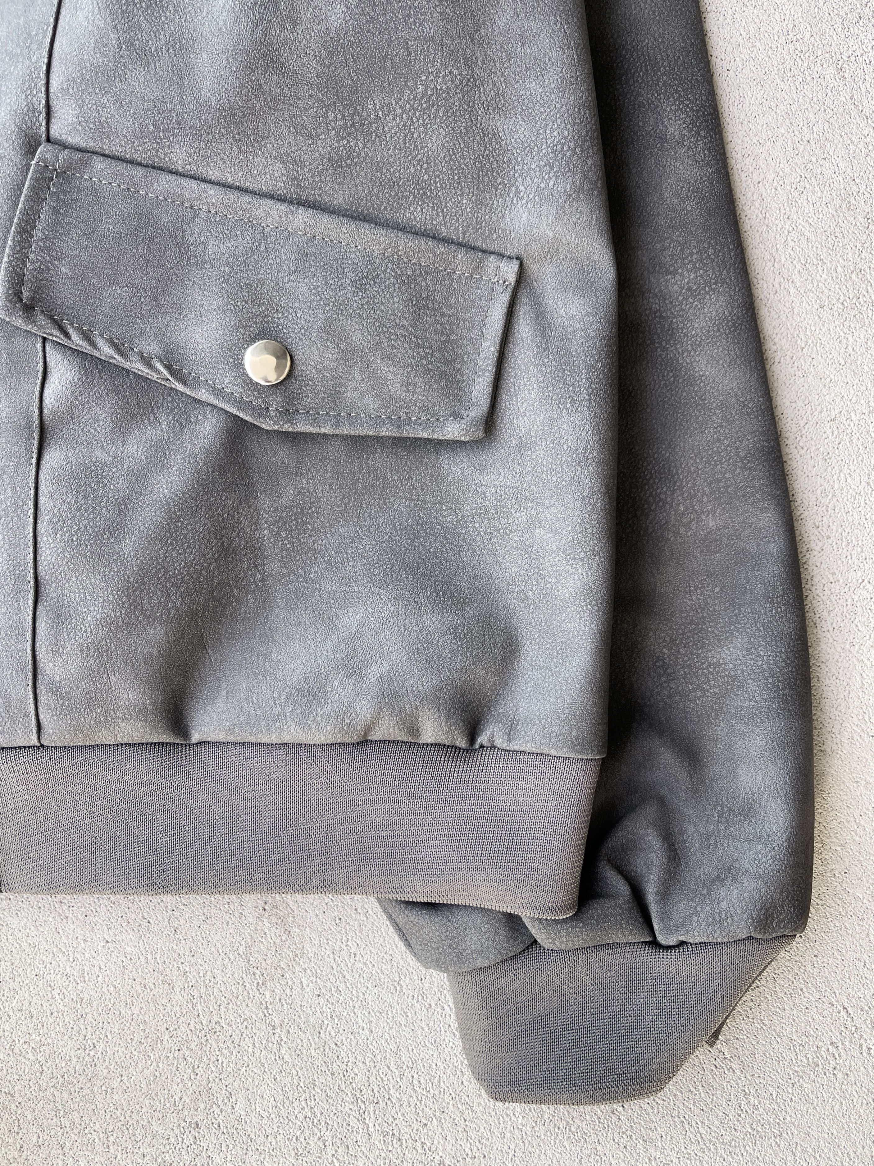 Japanese Brand × Vintage STEAL! 2000s Suede Grey Bomber Jacket (L) Size US L / EU 52-54 / 3 - 6 Thumbnail