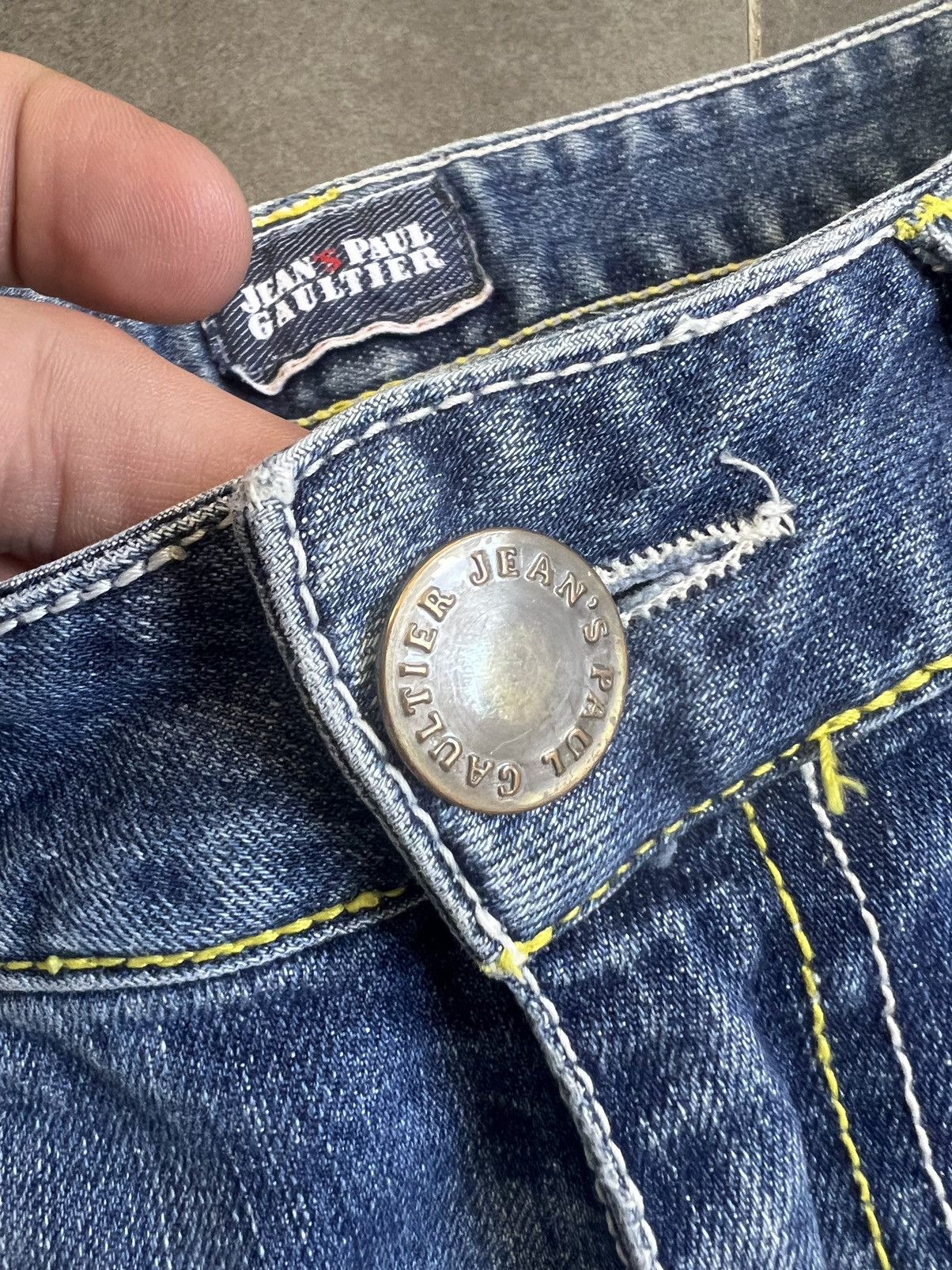 Jean Paul Gaultier × Vintage Y2K Vintage Jean Paul Gaultier Distressed Mini Shorts Low Size 27" / US 4 / IT 40 - 10 Thumbnail