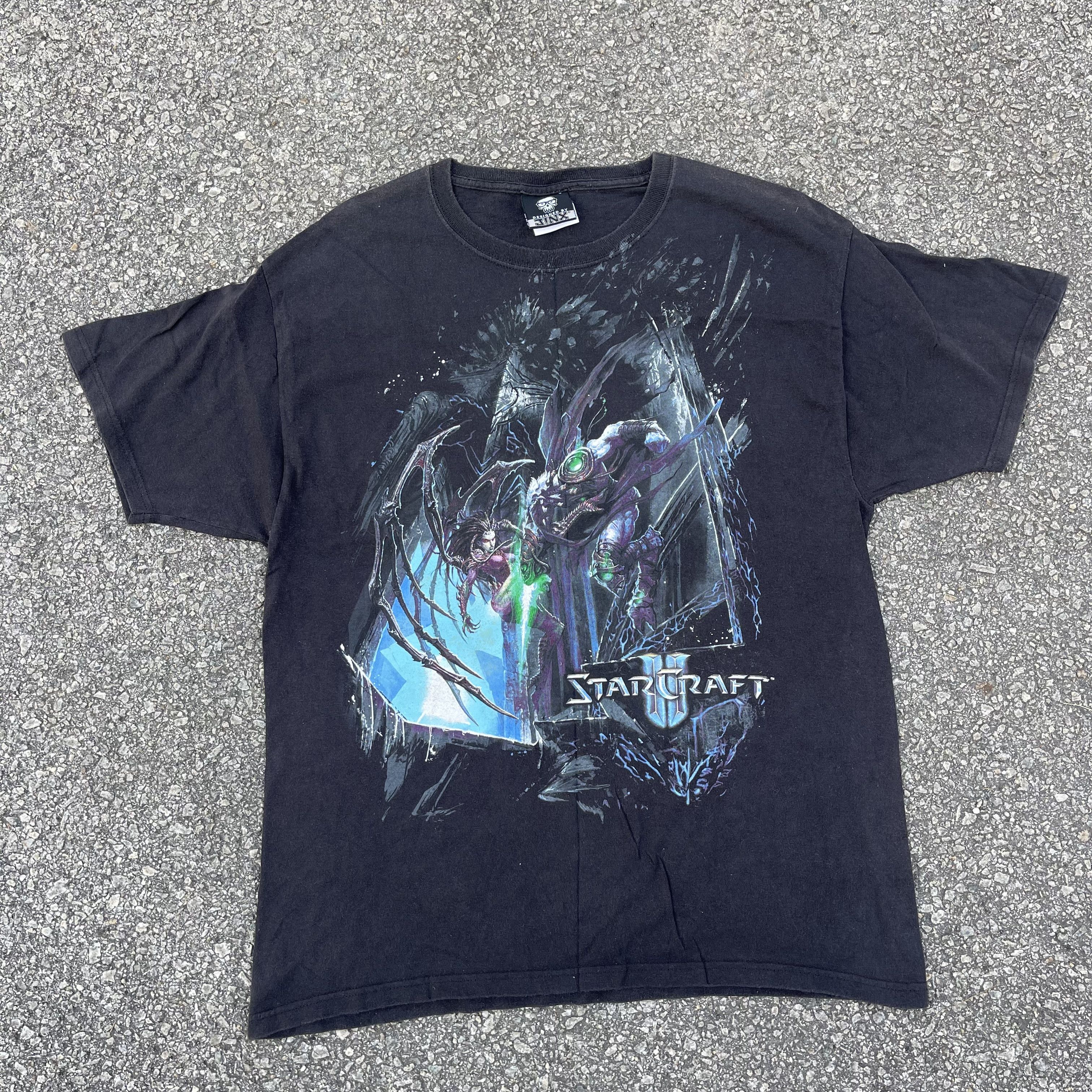 Microsoft × Vintage Vintage y2k Starcraft II PC Game “Izsha vs Zeratul” size L Size US L / EU 52-54 / 3 - 2 Thumbnail